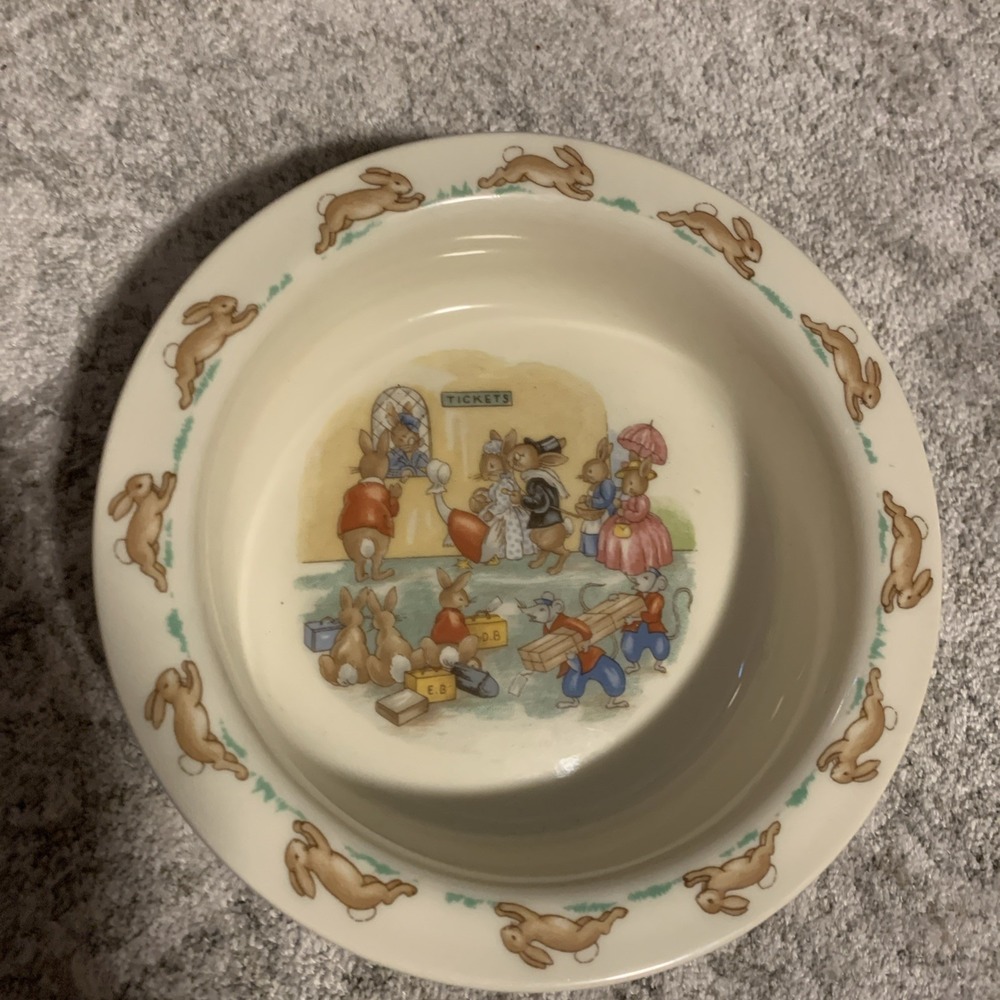 Royal Doulton Bunnykins Baby Porridge‎ Bowl Family Vintage Fine China